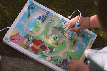 Janod Magnetyczny labirynt Łąka