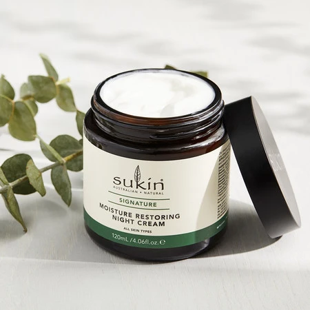Sukin, SIGNATURE, Odbudowujący krem nawilżający do twarzy na noc, 120 ml