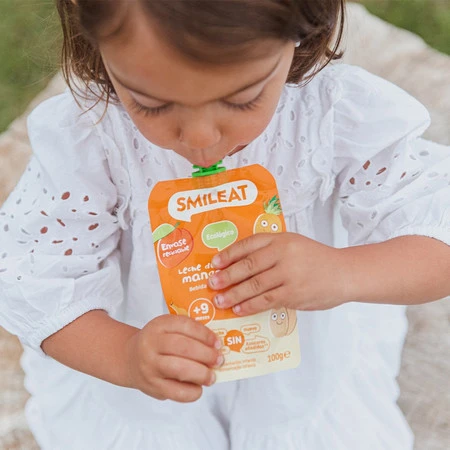 Smileat, BIO Mus z migdałami, mango i ananasem 9m+, 100g