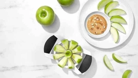 OXO-Krajacz do jabłek stal biało-czarny Good Grips