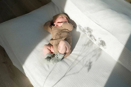 Lodger Buciki niechodki dziergane bawełniane miętowe Silk 0-6 m