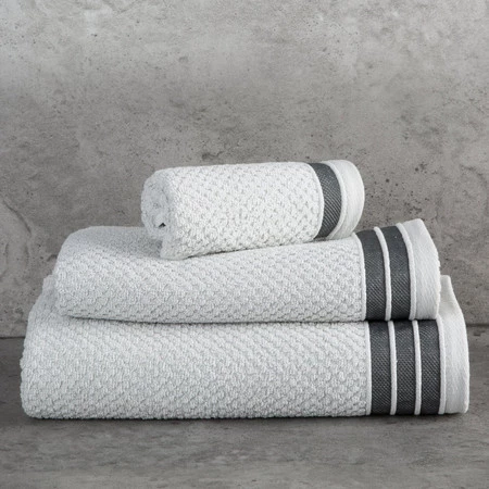 Ręcznik Madlen (04), 50 x 90 cm, Jasnosrebrny