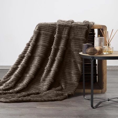 KOC/NINA/C.BRĄZ 150X200 C.BRĄZ