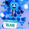 Glo Pals, Postać do kąpieli Blair - zestaw z dwiema kostkami sensorycznymi świecącymi w wodzie