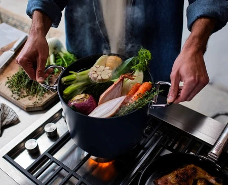 JJ-Garnek wysoki 25cm ze skł. uchwytami+pokr.Space