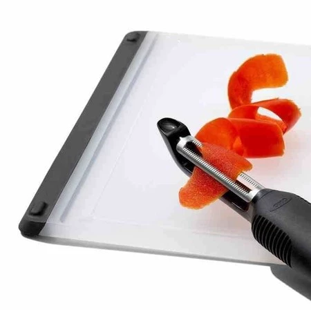 OXO-Obieraczka ząbkowana prosta, czarna, Good Grip