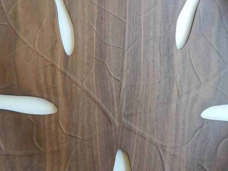 LEGNO -Taca ozdobna z orzecha włoskiego liść klonu