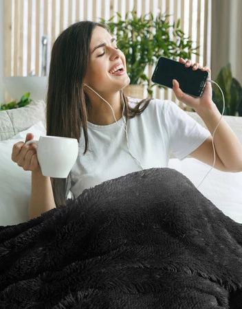 KOC D91 TIFANY 1 70 X 160 CM CZARNY