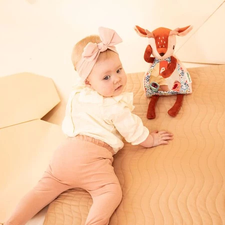 Lilliputiens Przytulanka aktywizująca z lusterkiem