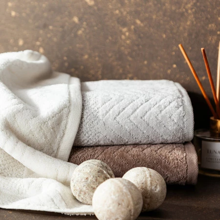 Ręcznik Loren (01) 70 x 140 cm, Kremowy