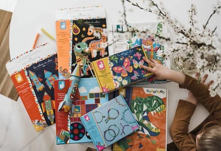 Janod Zestaw kreatywny Do zdrapywania Dinozaury 5+