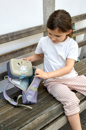 Lassig Plecak do przedszkolaTiny Outdoor Rainbow pastel lilac