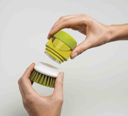 JJ - Szczotka do mycia naczyń z pompką Palm Scrub™