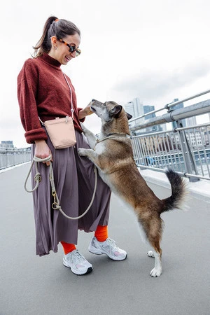 PALOPA Torebka saszetka na smakołyki dla psa Karl soft pink M