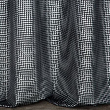 ZASŁONA GOTOWA DARCY 140 X 250 CM CZARNY