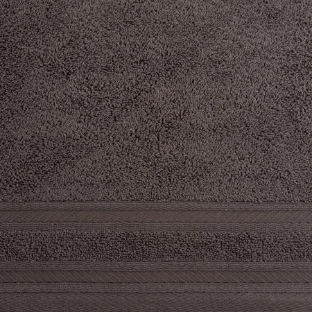 Ręcznik z ozdobną bordiurą w pasy szerokość: 70 cm, długość: 140 cm, kolor: kremowy