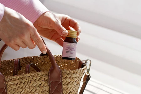 Natu Care Premium Collagen, szoty kolagenowe 10 000 mg, 15 szt. smak owoców leśnych