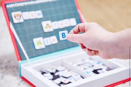 Janod Magnetyczna układanka Polski Alfabet Magnetibook