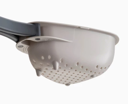 Joseph Joseph Durszlak mini ze składanym uchwytem Droplet