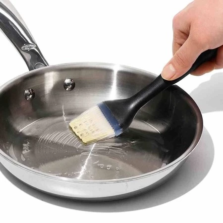 OXO-Pędzel silikonowy kuchenny czarny, Good Grips