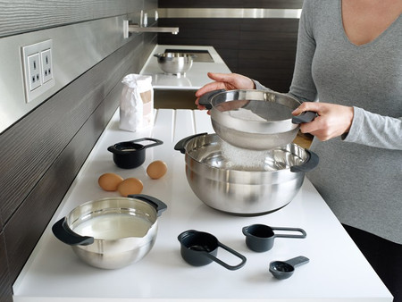 JJ-Zestaw misek i miarek Nest 9 Plus Steel 100 Col