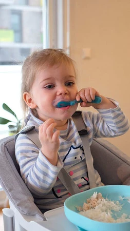 Beaba, Komplet naczyń z silikonu z przyssawką, blue