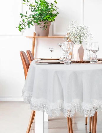 OBRUS JASPER FI 150 CM BIAŁY