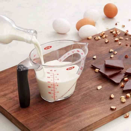 OXO-Miarka skośna 250ml. Good Grips