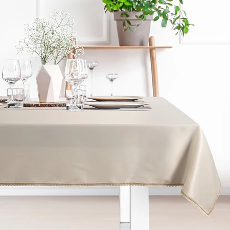 OBRUS LACE 140 X 220 CM KREMOWY