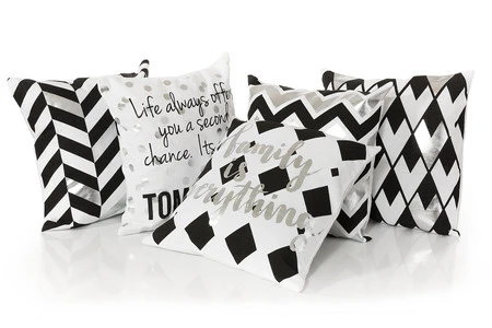 POSZEWKA ESSIE 40 X 40 CM BIAŁY