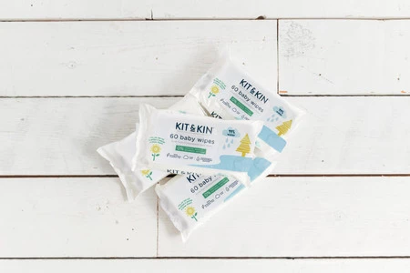 Kit and Kin, Biodegradowalne Bezzapachowe Chusteczki Nawilżane, 60szt