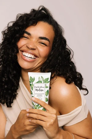 Anwen Odżywka do włosów o wysokiej porowatości Emolientowa Melisa 200ml