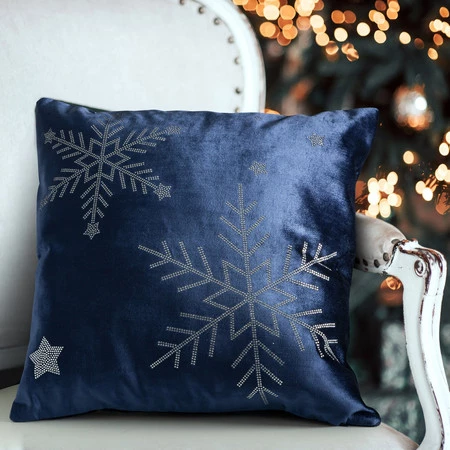 Świąteczna poszewka dekoracyjna z błyszczącym wzorem i ozdobną lamówką, rozm.: 45 x 45 cm, kolor srebrny