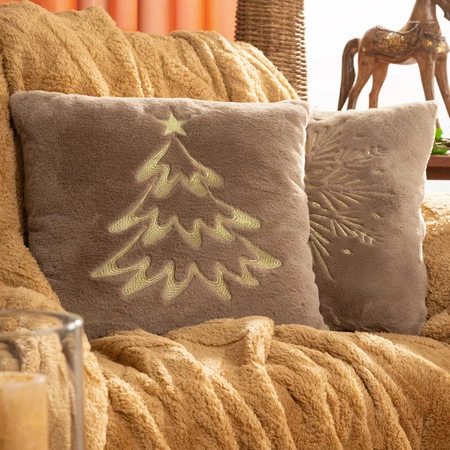 POSZEWKA ŚWIATECZNA 120B 45 X 45 CM CIEMNOZIELONY