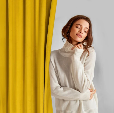 ZASŁONA GOTOWA MADLEN NA TAŚMIE 140 X 300 CM MUSZTARDOWY