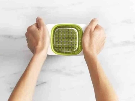 JJ - Szatkownica do warzyw ChopCup™, biało-zielona