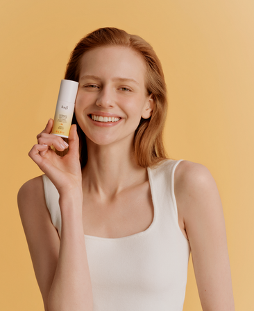 Hagi Glow serum-krem rozświetlające do twarzy i pod oczy na dzień i na noc 30ml