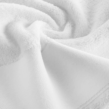 Ręcznik Emi (01) 70 x 140 cm, Biały