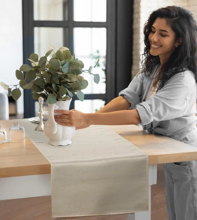 OBRUS SPARKLE 40 X 140 CM KREMOWY