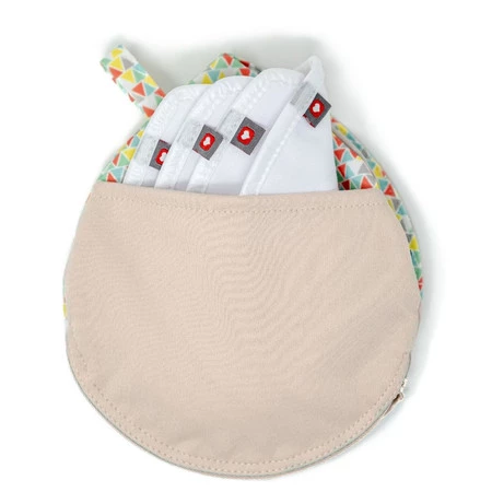 Close, Wielorazowe wkładki laktacyjne z beżowym etui, 4szt