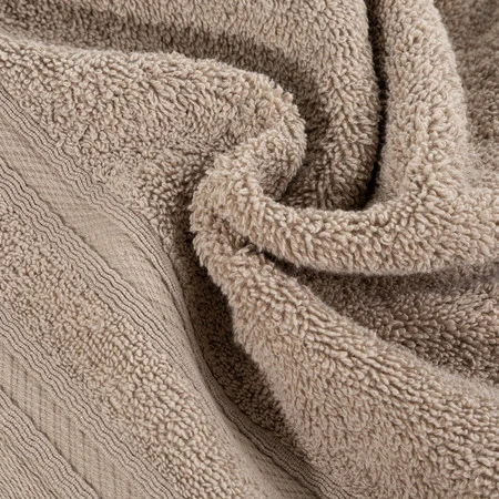 Ręcznik z ozdobną bordiurą w pasy szerokość: 50 cm, długość: 90 cm, kolor: kremowy