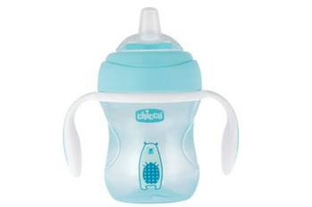 Chicco Pierwszy Kubek Treningowy z Miękkim Ustnikiem Chłopiec 4m+ Kubeczek Chicco z silikonowym ustnikiem 200 ml
