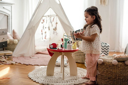 Janod Stolik edukacyjny duży drewniany Baby Forest