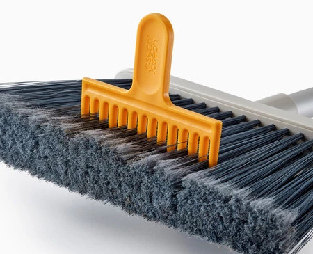 Joseph Joseph Miotła z wieszakiem CleanTech