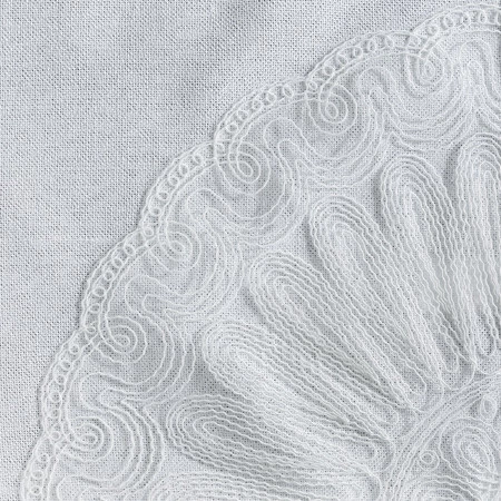 OBRUS ELEN 140 X 180 CM BIAŁY