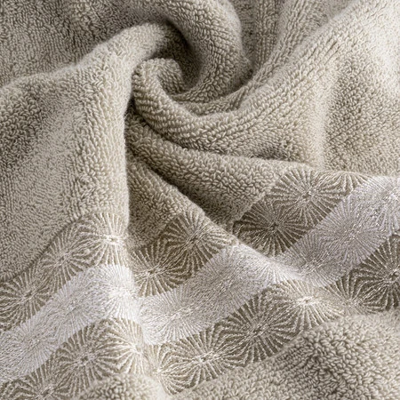 Ręcznik Malika (02), 50 x 90 cm, Beżowy