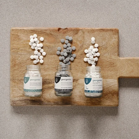 Georganics, Naturalne tabletki do płukania jamy ustnej, do codziennej pielęgnacji, z aktywnym węglem, 180 tabletek