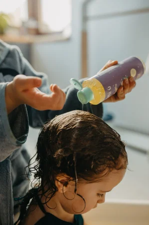 Mini U naturalny szampon do włosów dla dzieci i niemowląt od 1.dnia życia 250ml