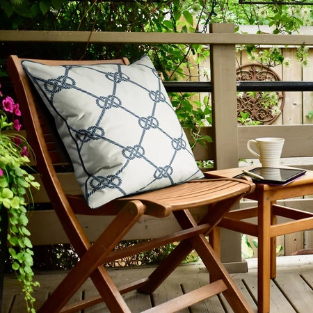 POSZEWKA GARDEN 45 X 45 CM BIAŁY