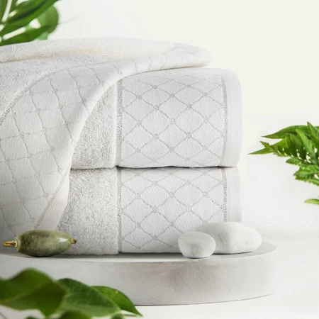 RĘCZNIK MARTHA (05) 50 X 90 CM SREBRNY